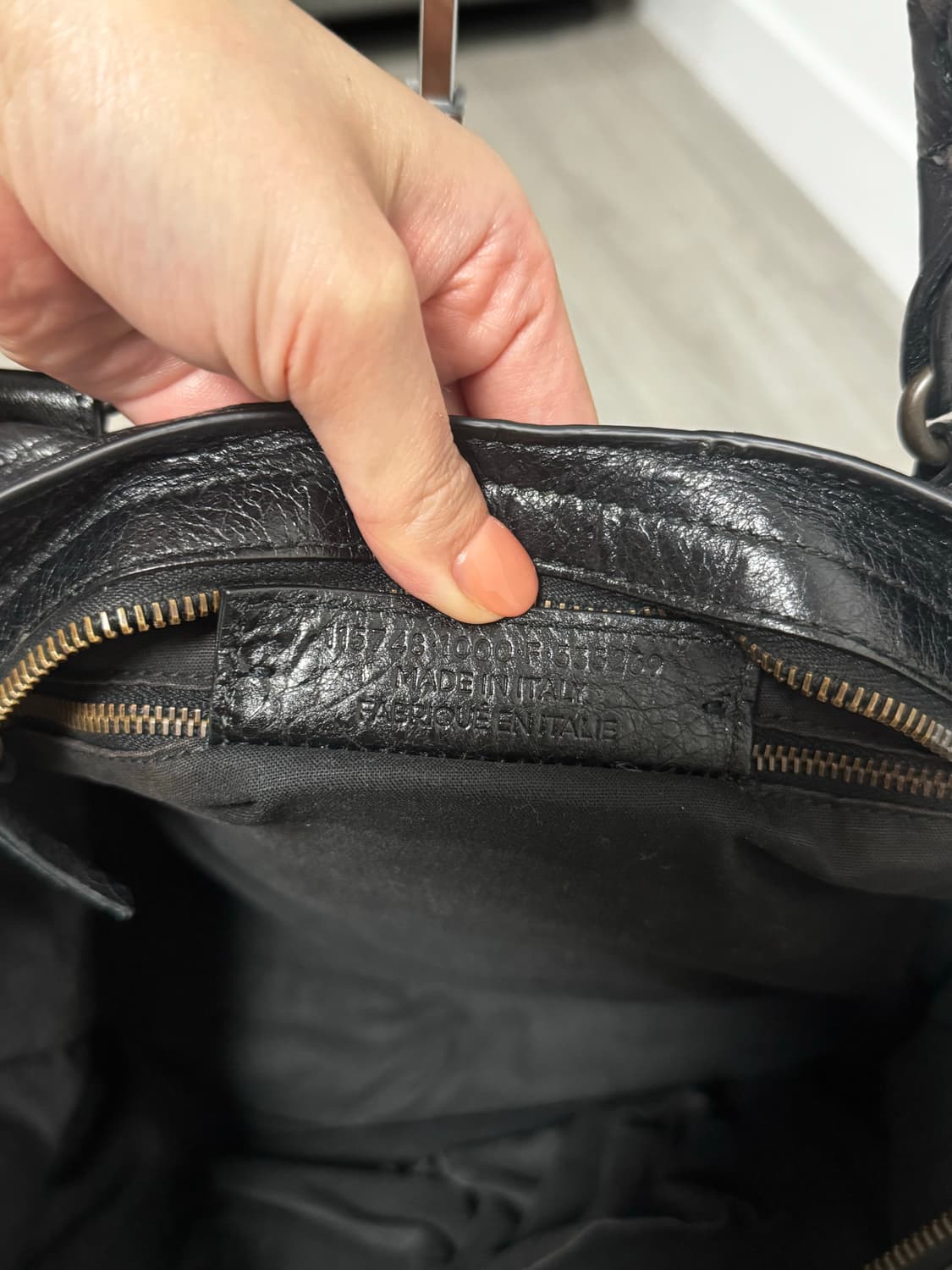 Balenciaga 발렌시아가 시티백 모터백 블랙 미디움 상태 A 상품이미지9