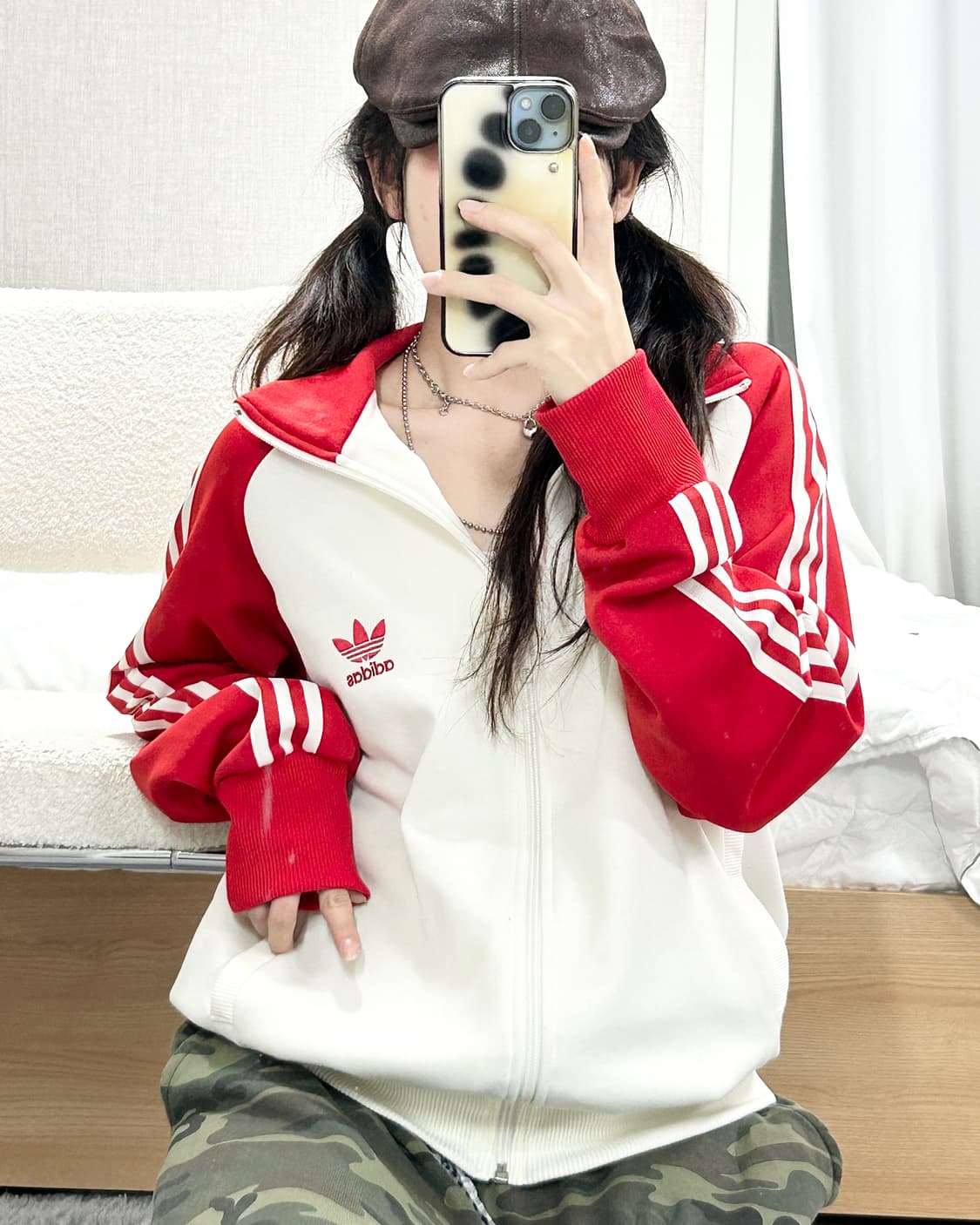 아디다스 자수로고 흰빨 져지 상품이미지3