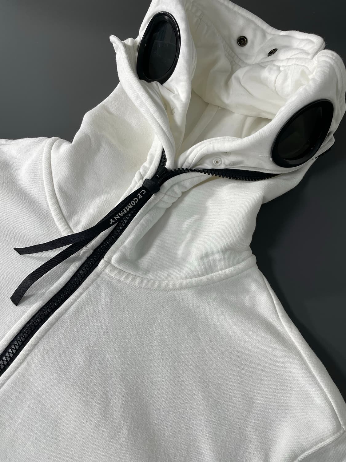 [XL] CP컴퍼니 씨피컴퍼니 코튼 고글 후드 집업 상품이미지4