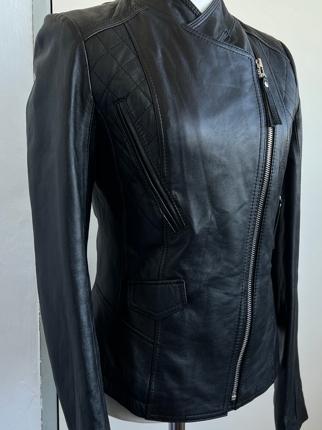 Detailed lamb leather jacket 상품이미지5