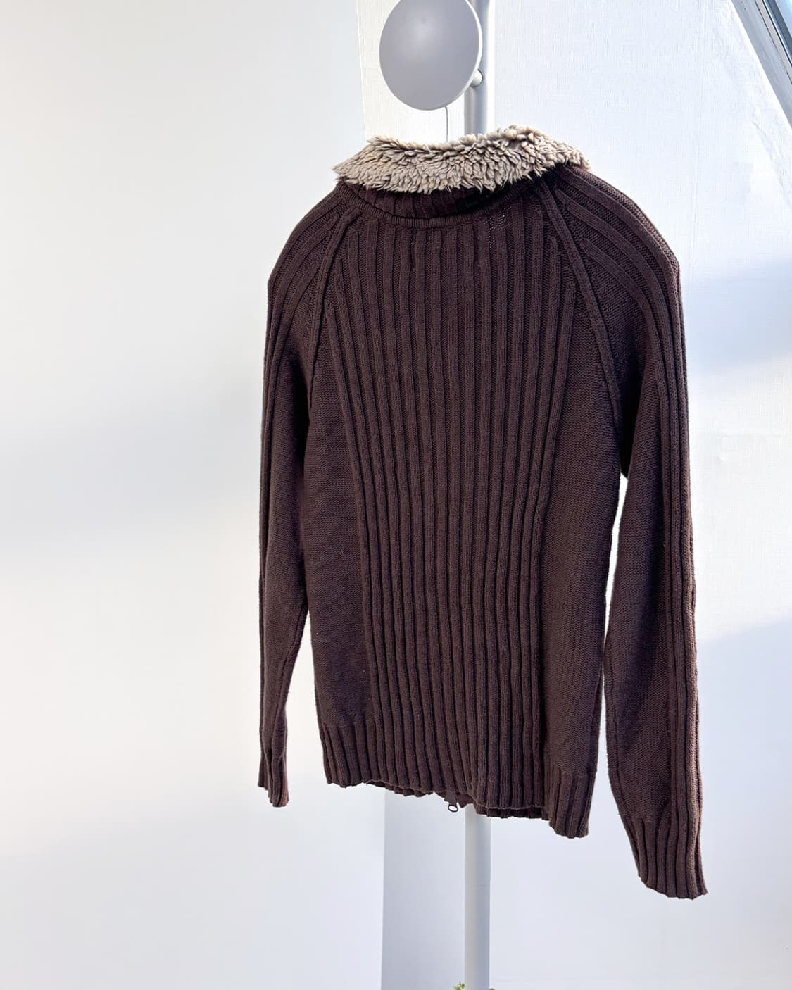 BACK NUMBER 초코 칼라 배색 투웨이 니트 집업 상품이미지2