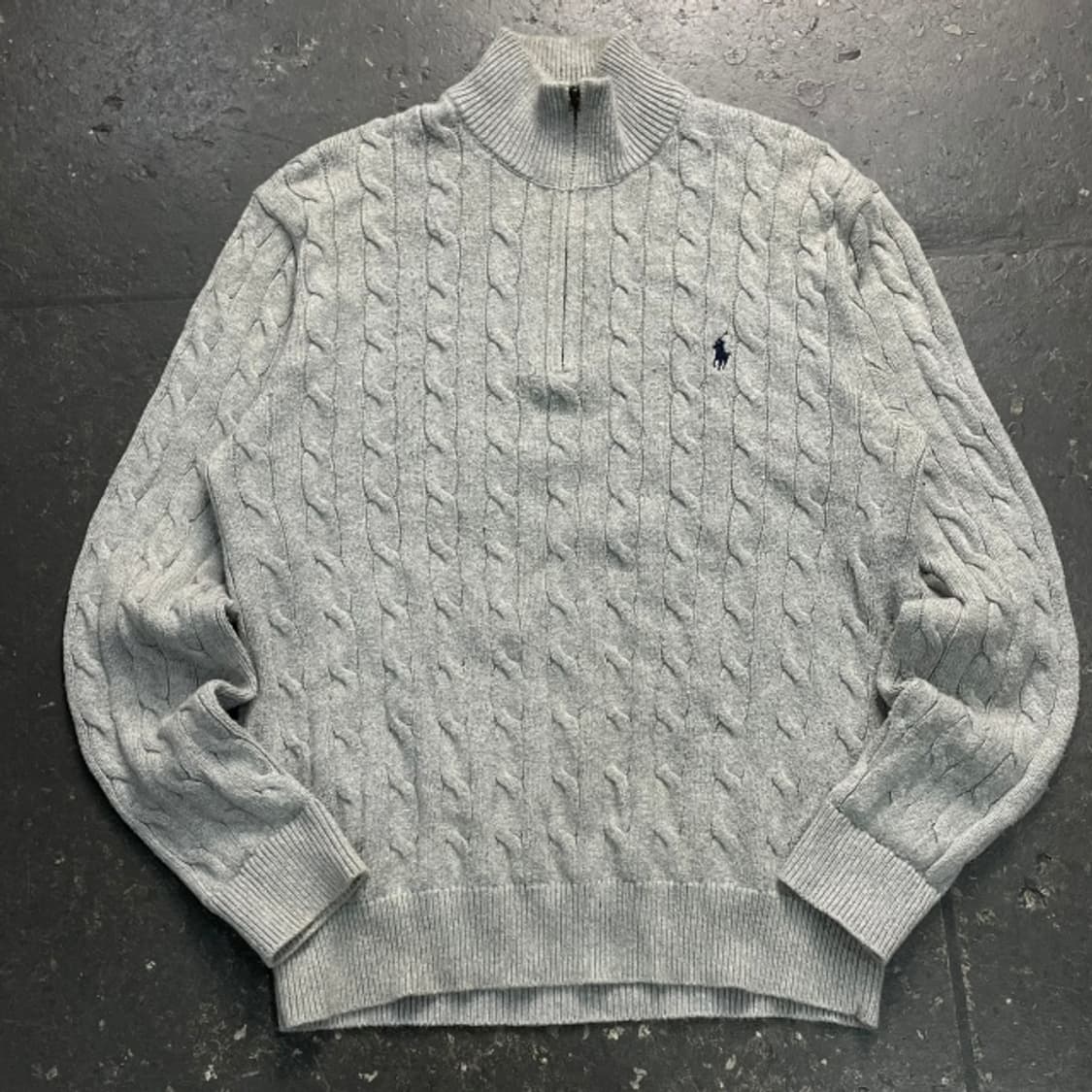 100 폴로 신형 꽈배기 반집업 니트  상품이미지1