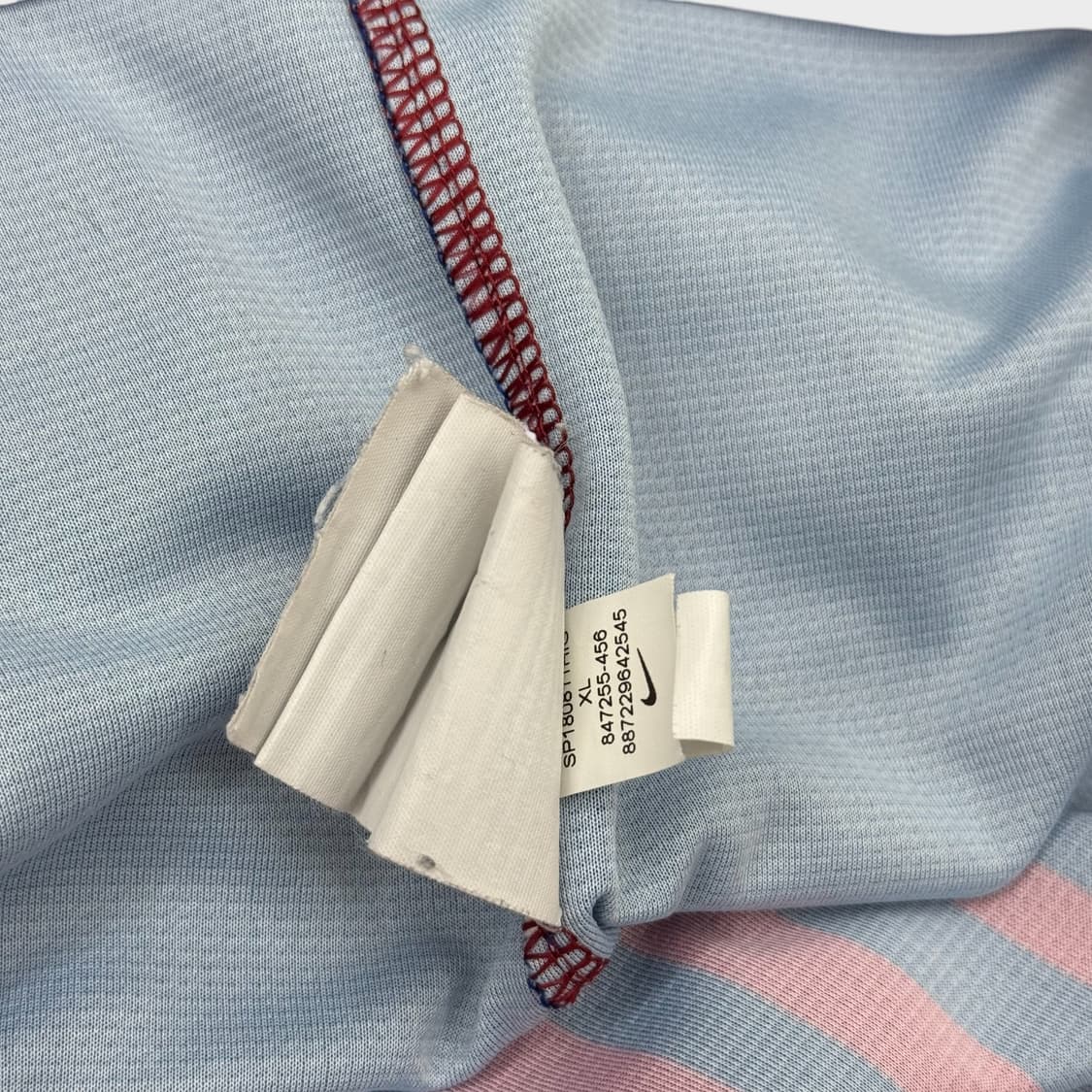 17-18 바르셀로나 홈 No.8 안드레스 이니에스타 상품이미지9