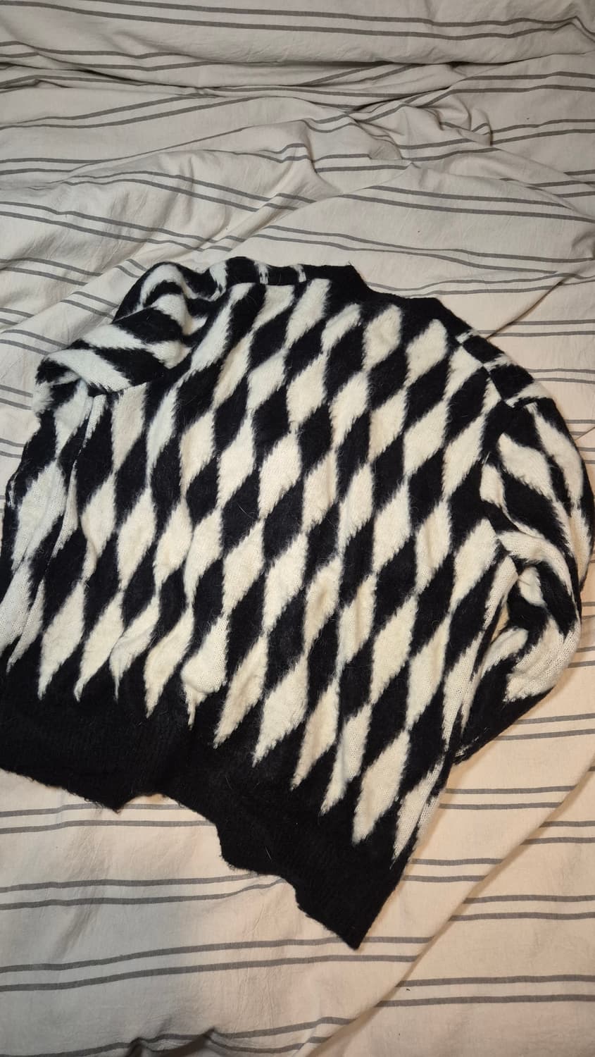 왓에버위원트 알파카 패턴 가디건 상품이미지2