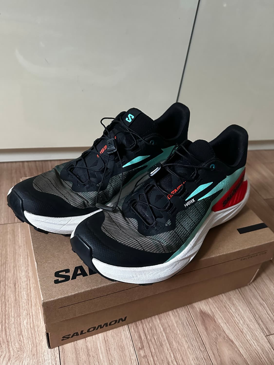 살로몬 제네시스 트레일러닝화 L47688200 265사이즈 상품이미지1
