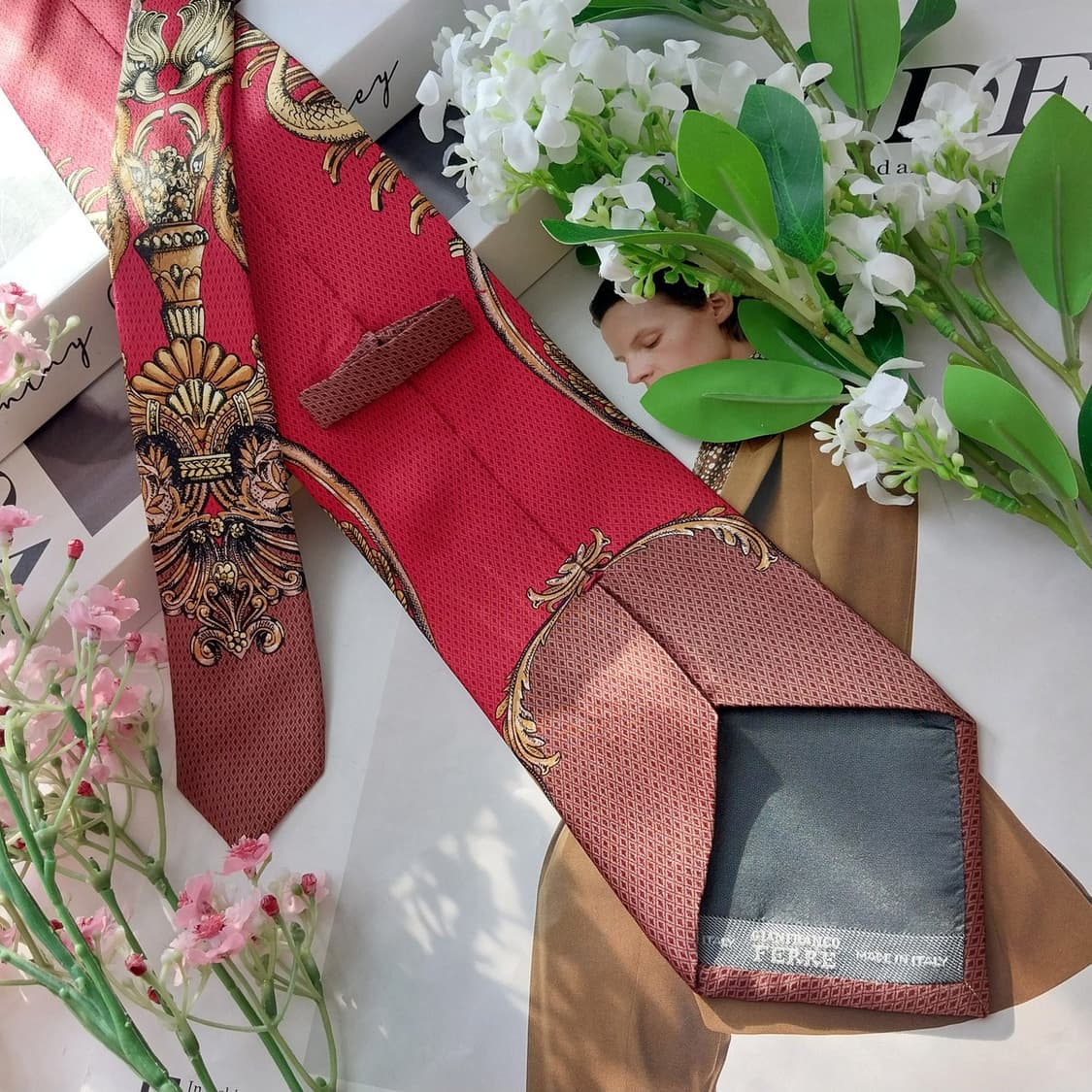 지안프랑코 페레 실크 레드 오너먼트 패턴 넥타이 9cm A등급 K1850 상품이미지5