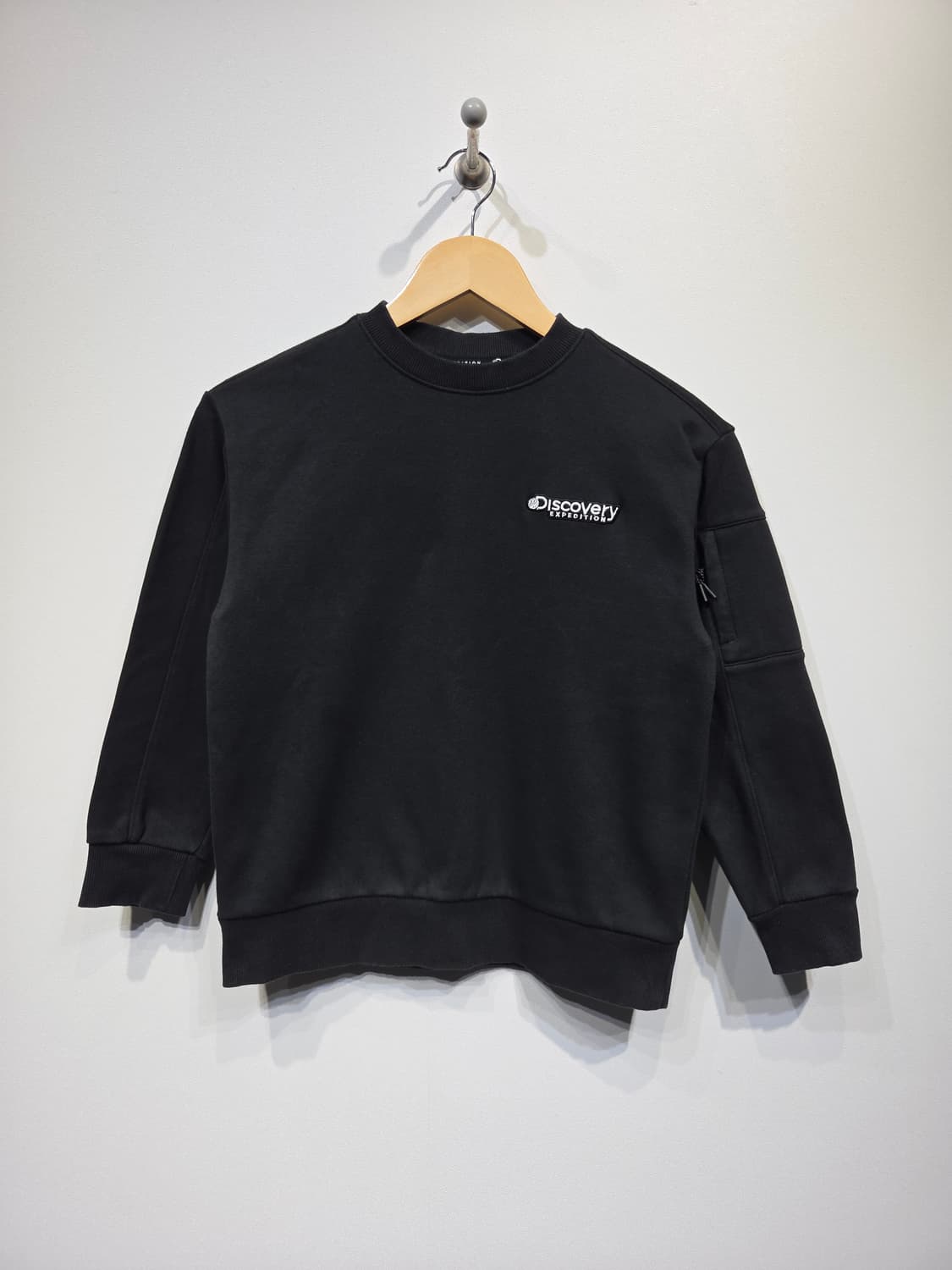 디스커버리 익스페디션 키즈 소매 포켓 맨투맨 상품이미지1