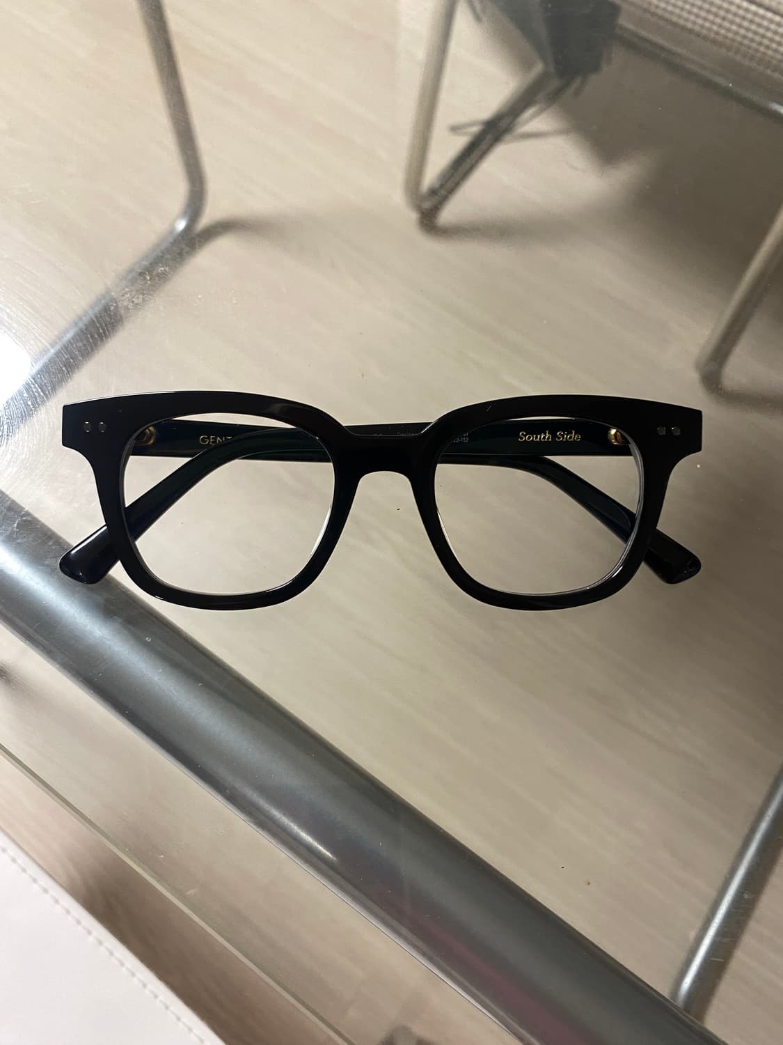 젠틀몬스터 사우스사이드 안경 상품이미지1