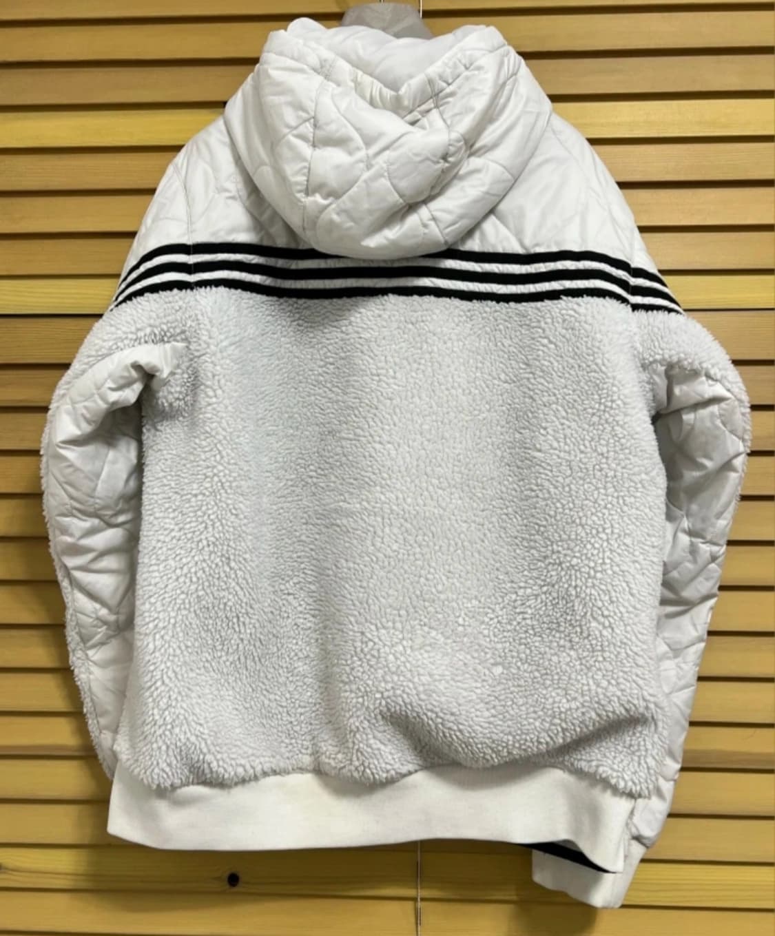 아디다스 남성 아이보리 후리스 집업패딩 
 상품이미지9