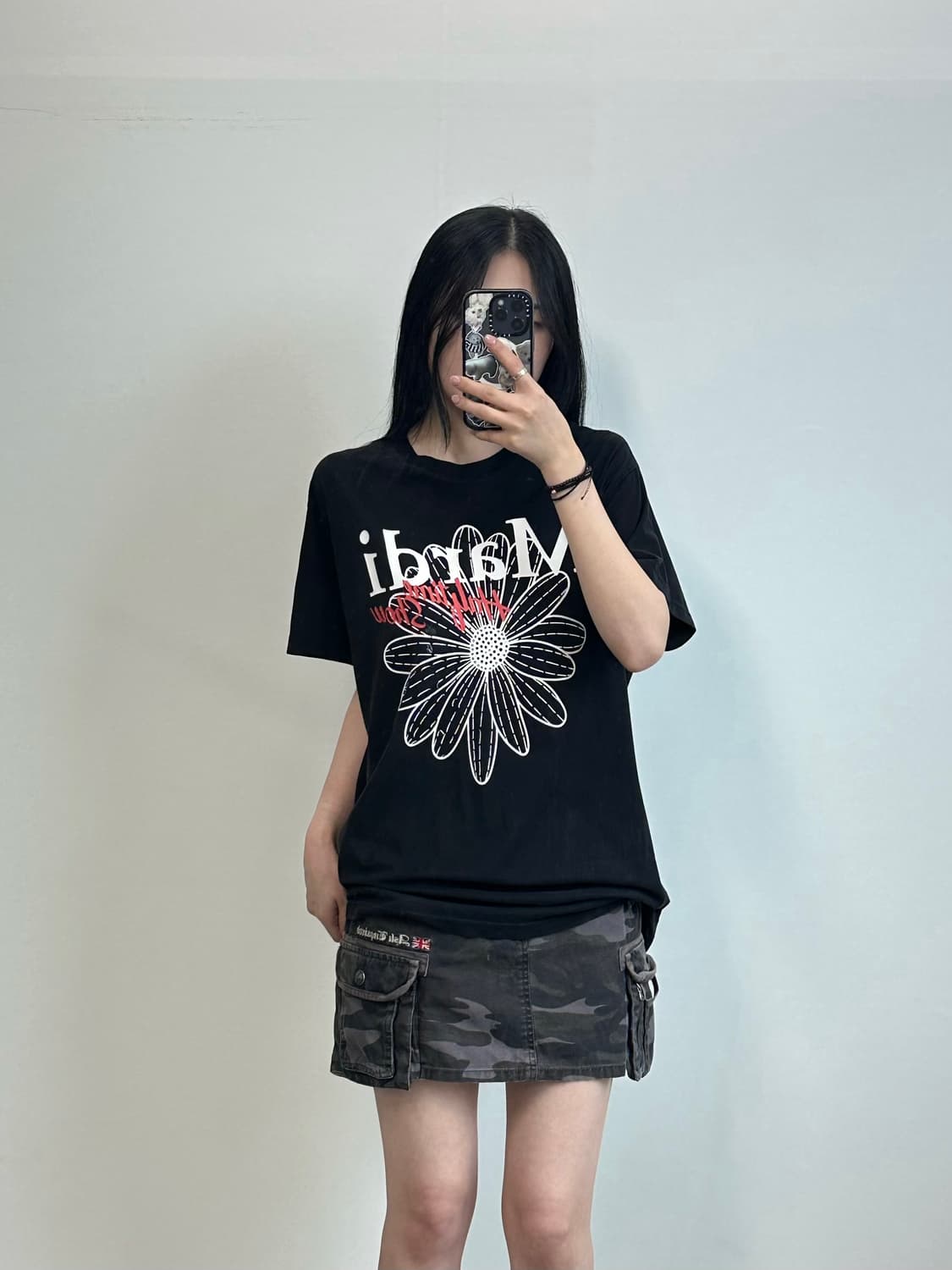 마르디메크르디 블랙 반팔 티셔츠  상품이미지1
