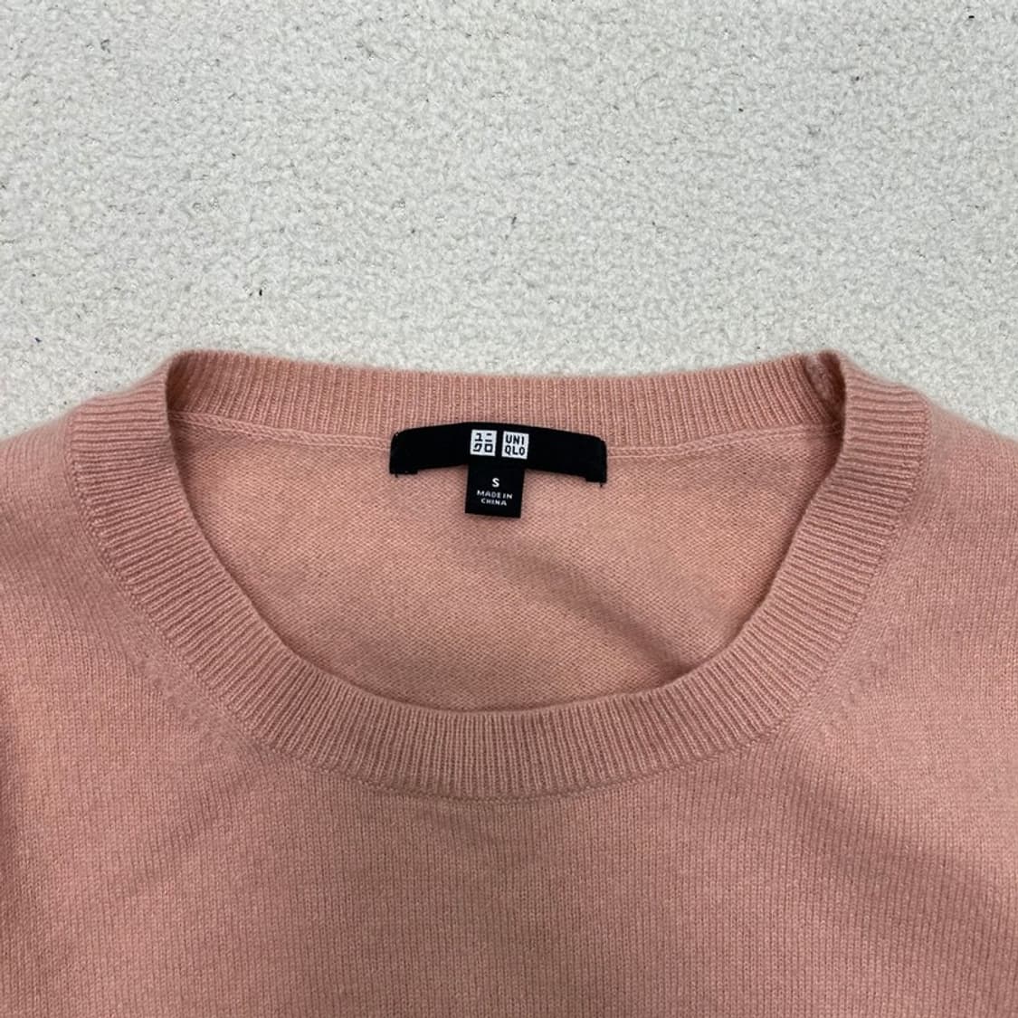 유니클로 100% 캐시미어 크루넥 니트 핑크 S 상품이미지3