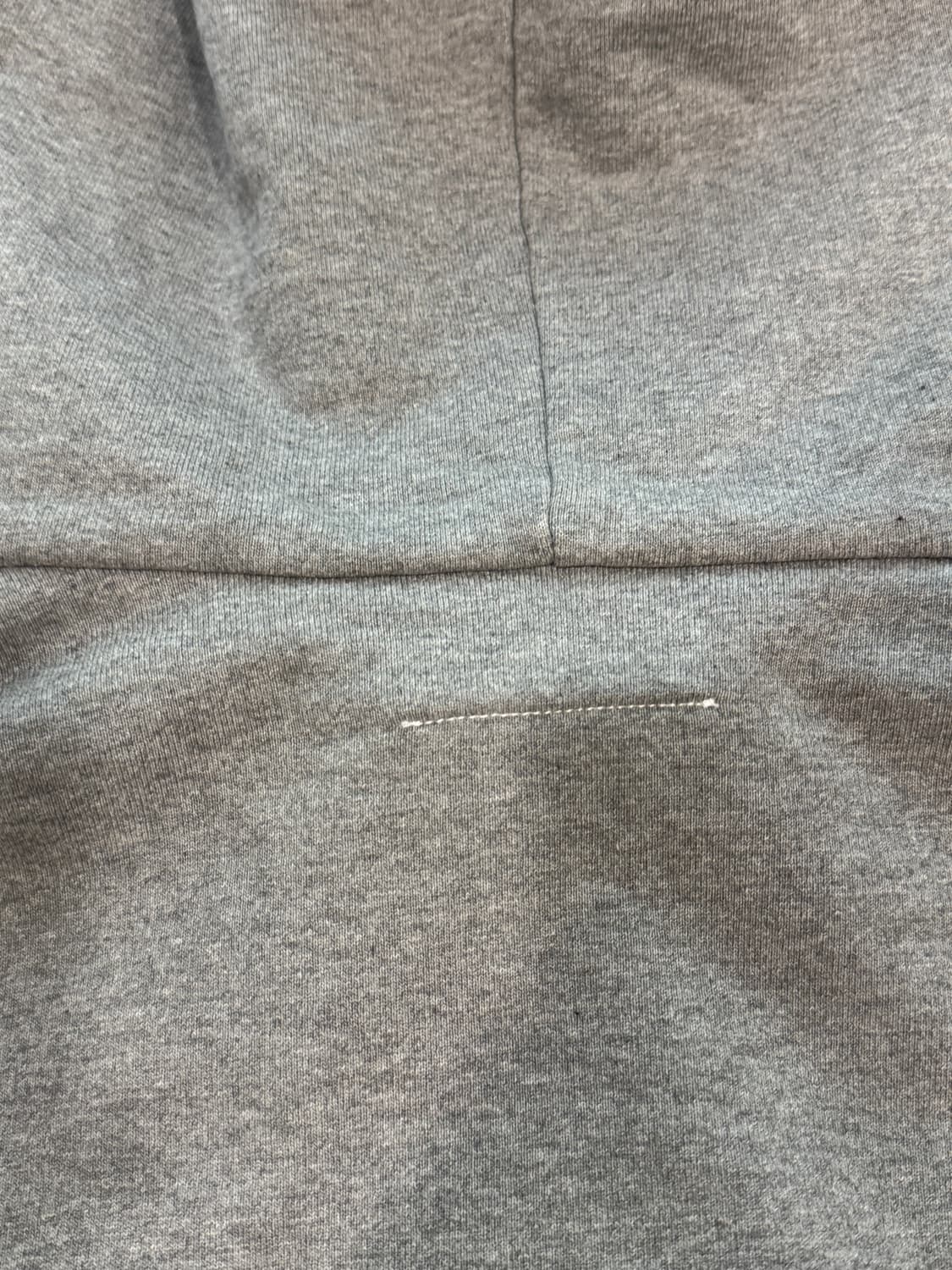 MM6 SSENSE 익스클루시브 에디션 크롭 로고 프린팅 후드티 XL 상품이미지6