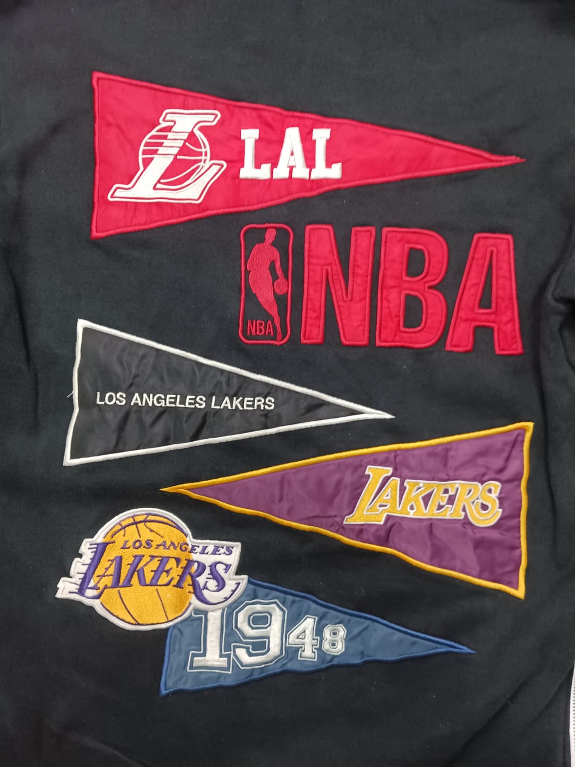 [L] NBA LA 레이커스 패치 후드티 블랙 상품이미지8