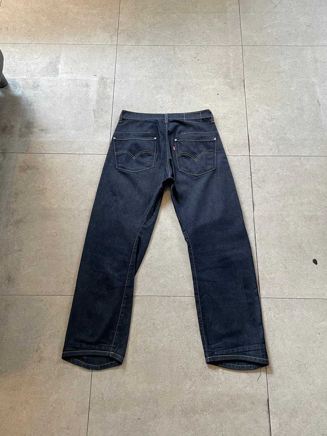 리바이스 엔지니어드 팬츠 상품이미지1