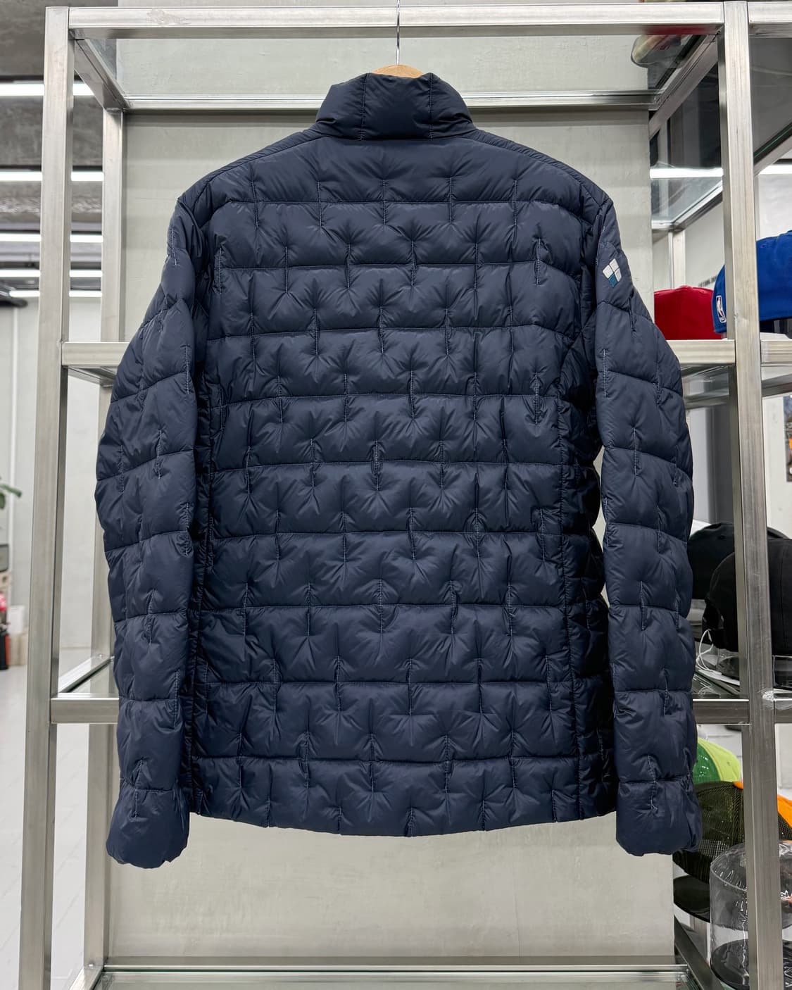 몽벨 라이트 웨이트 구스다운 경량패딩 자켓 네이비 상품이미지3
