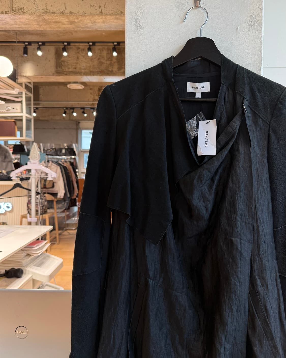 헬무트랭 블랙 드레이프 린넨 자켓  상품이미지4