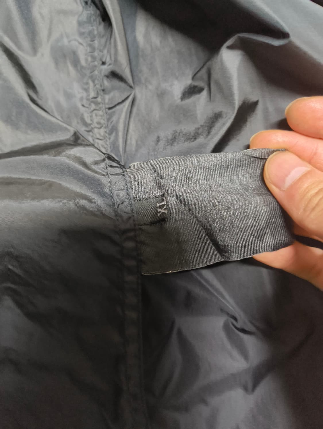 프라다 투웨이 나일론 블랙 후드 자켓 xl 상품이미지5