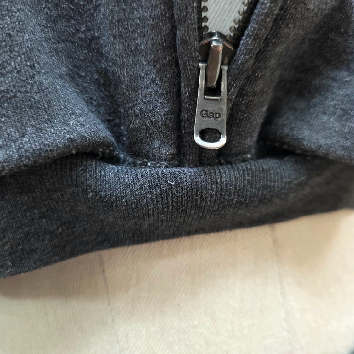 갭 언더붑 크롭탑 후드티 상품이미지4