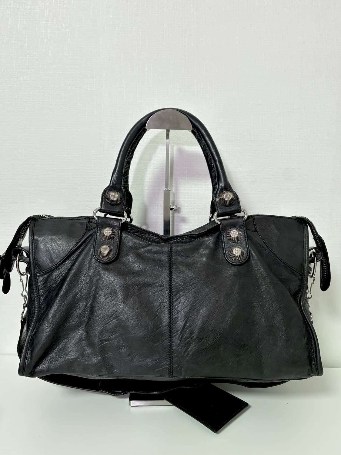 발렌시아가 자이언트 파트타임 모터 블랙 상품이미지4