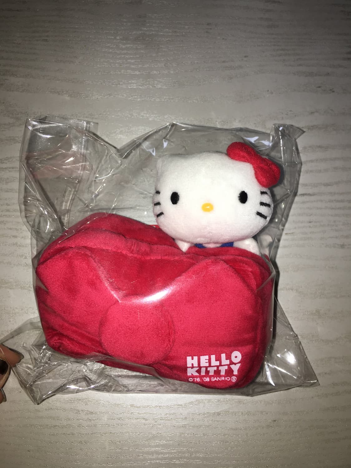 [새상품] 헬로키티 Hello kitty 물품 꽂을 수 있는 인형 거치대 상품이미지2