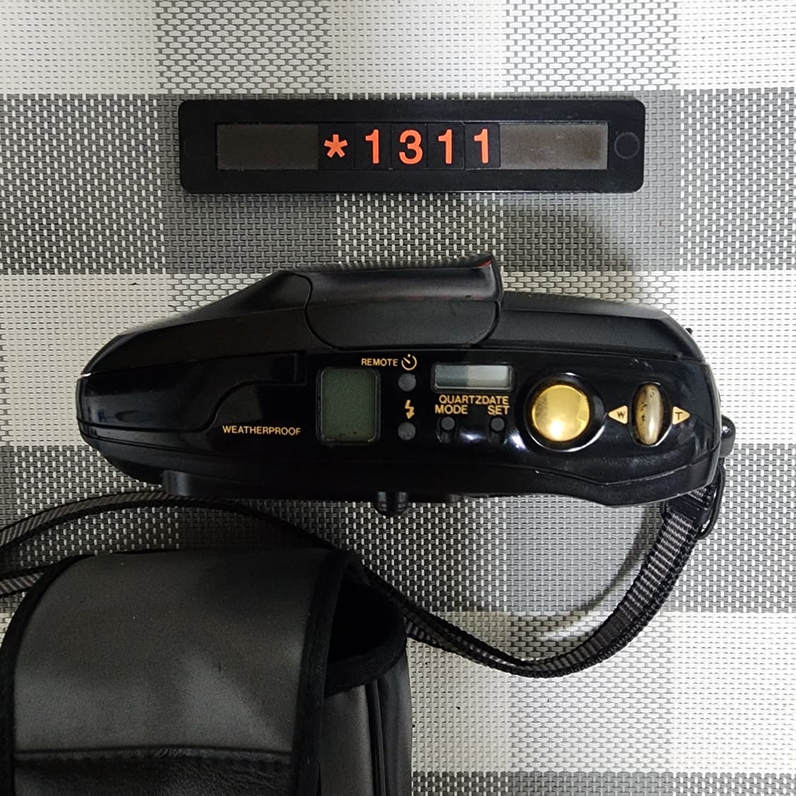 올림푸스 뮤 줌 디럭스 블랙바디 필름카메라 파우치포함 상품이미지3