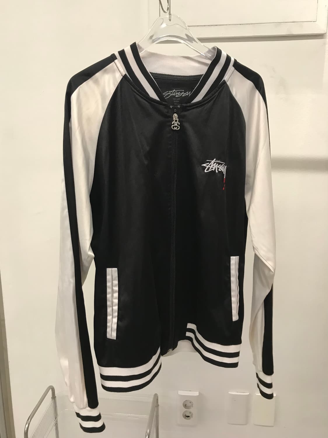 Stussy Rhinestone Lips Track Jacket 상품이미지2