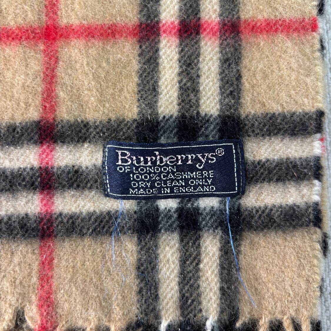 버버리 노바체크 캐시미어 베이지 머플러 상품이미지3