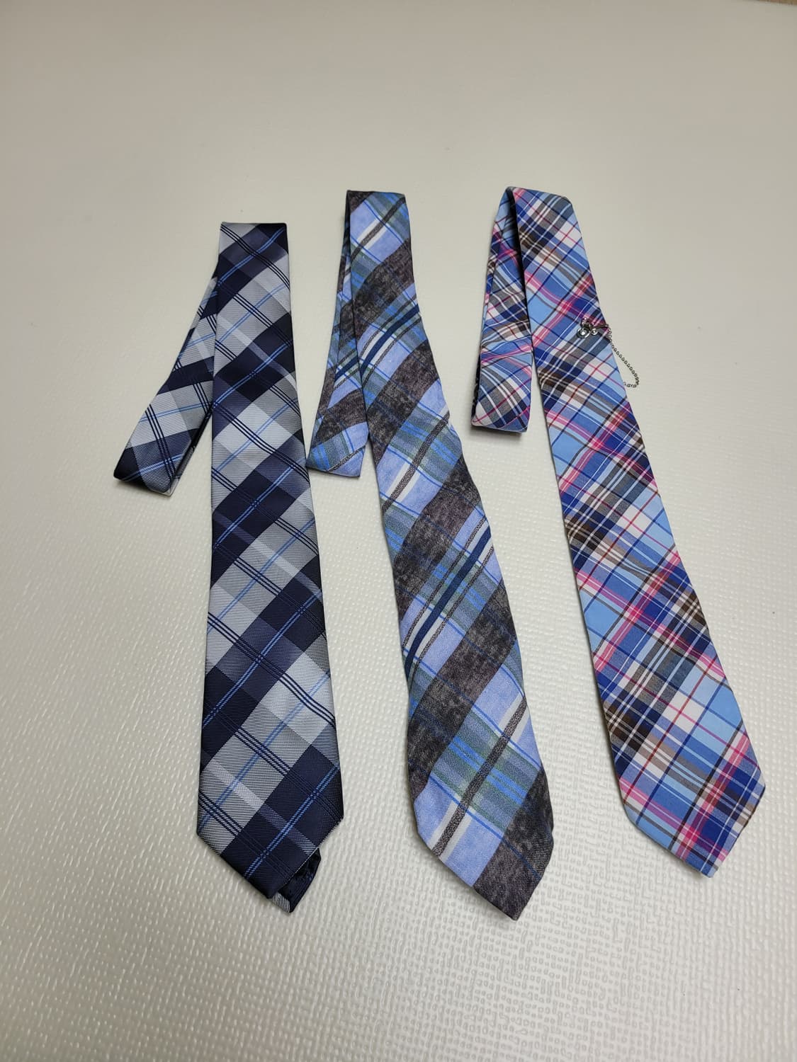 넥타이 3종 (체크패턴 네이비, 블루, 핑크) 상품이미지2