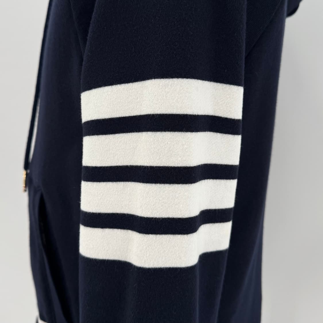 [3사이즈] 톰브라운 사선완장 후드집업 네이비 (MJT022H) 상품이미지8