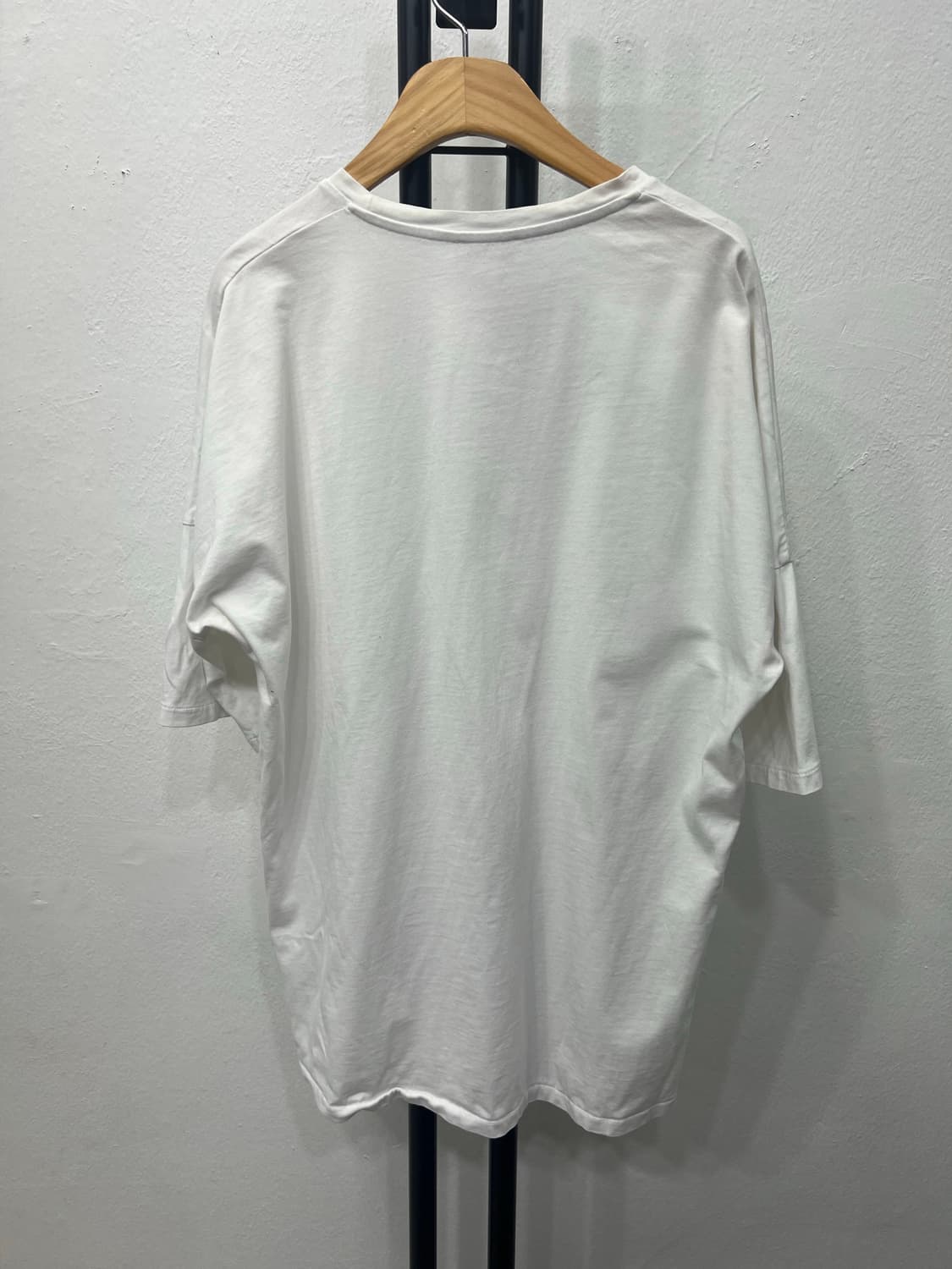 정품) COS 남성 반팔티 M 상품이미지4
