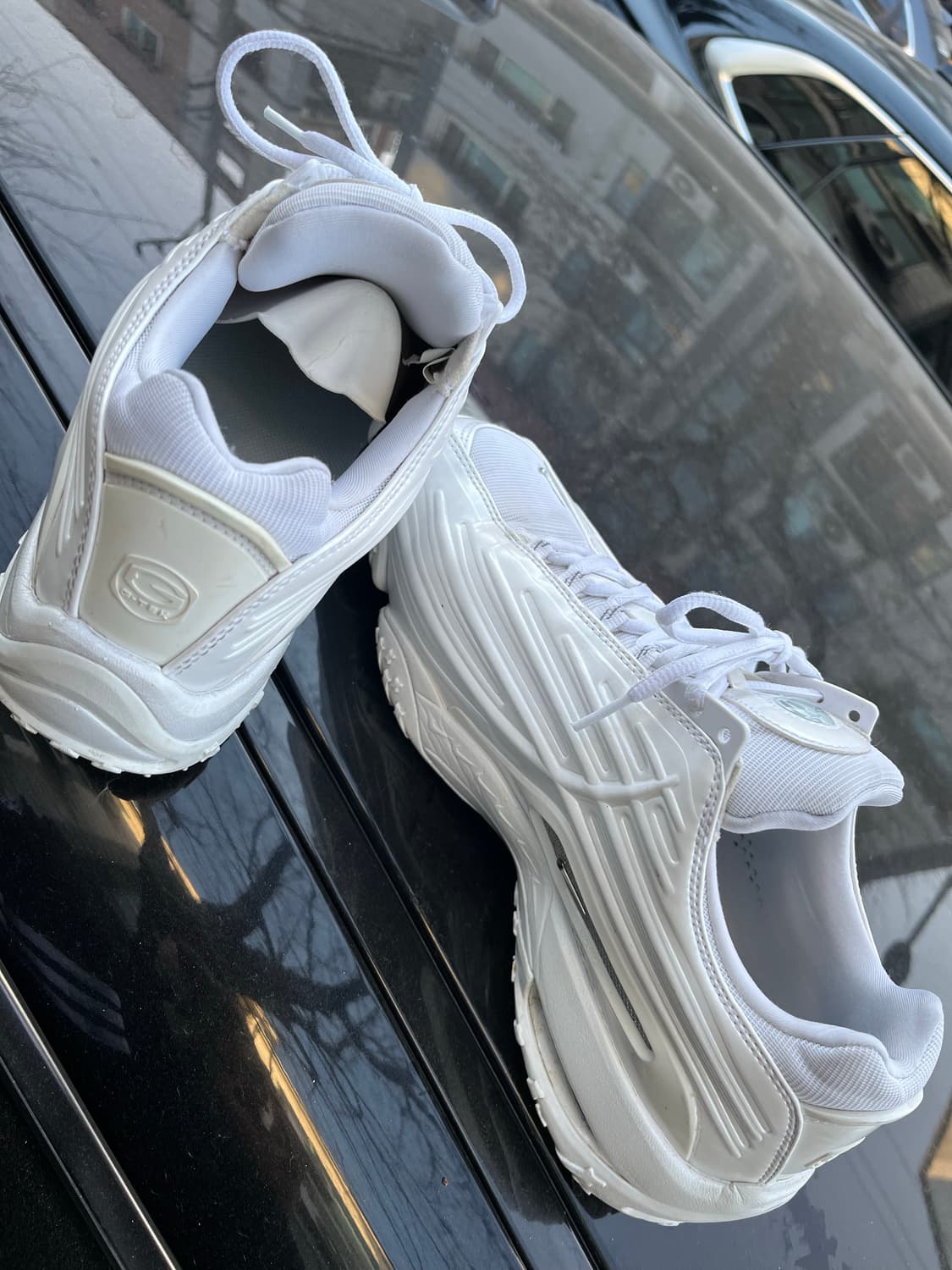 나이키 샥스 녹타 핫스텝2 스니커즈  상품이미지3