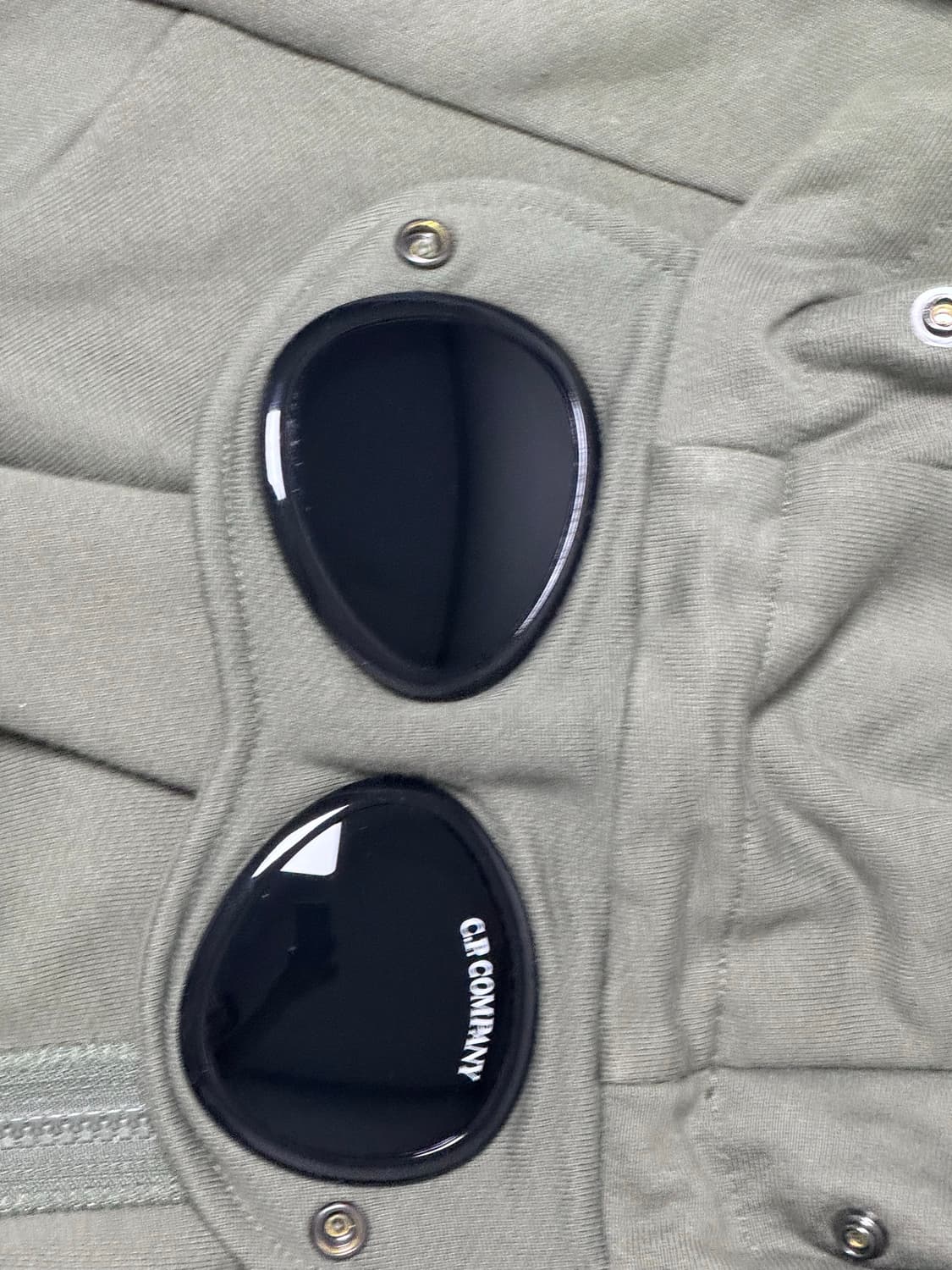 Cp컴퍼니 고글 후드집업 상품이미지5