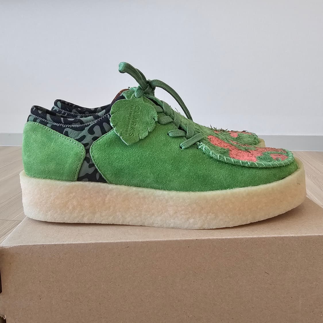 270 새제품) 클락스 오리지널스 x 살레헤 벰버리 러거 컵솔 다크 그린 상품이미지1