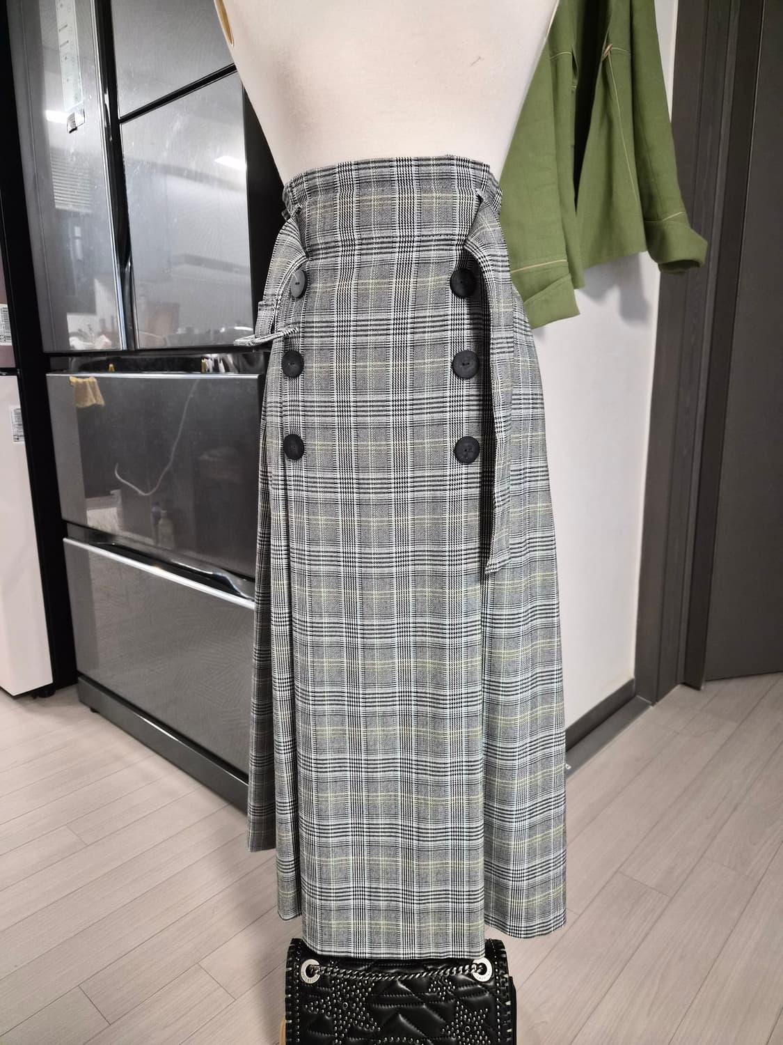 [ZARA] 자라 체크 벨티드 미디/롱 스커트 판매합니다 상품이미지2