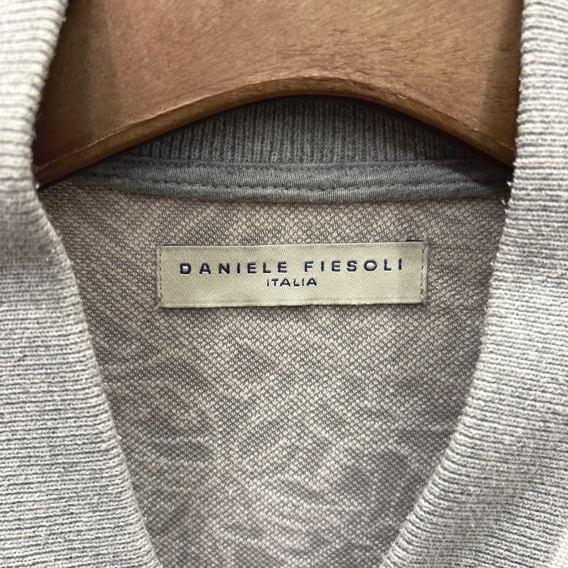 다니엘 피에솔리 집업 가디건 플로럴 자카드 패턴 립 카라 디테일 그레이 상품이미지6