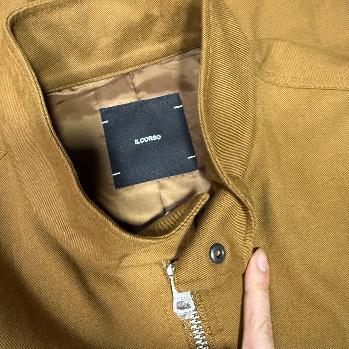 일꼬르소 하이넥 크롭 카멜 블루종 자켓 상품이미지9
