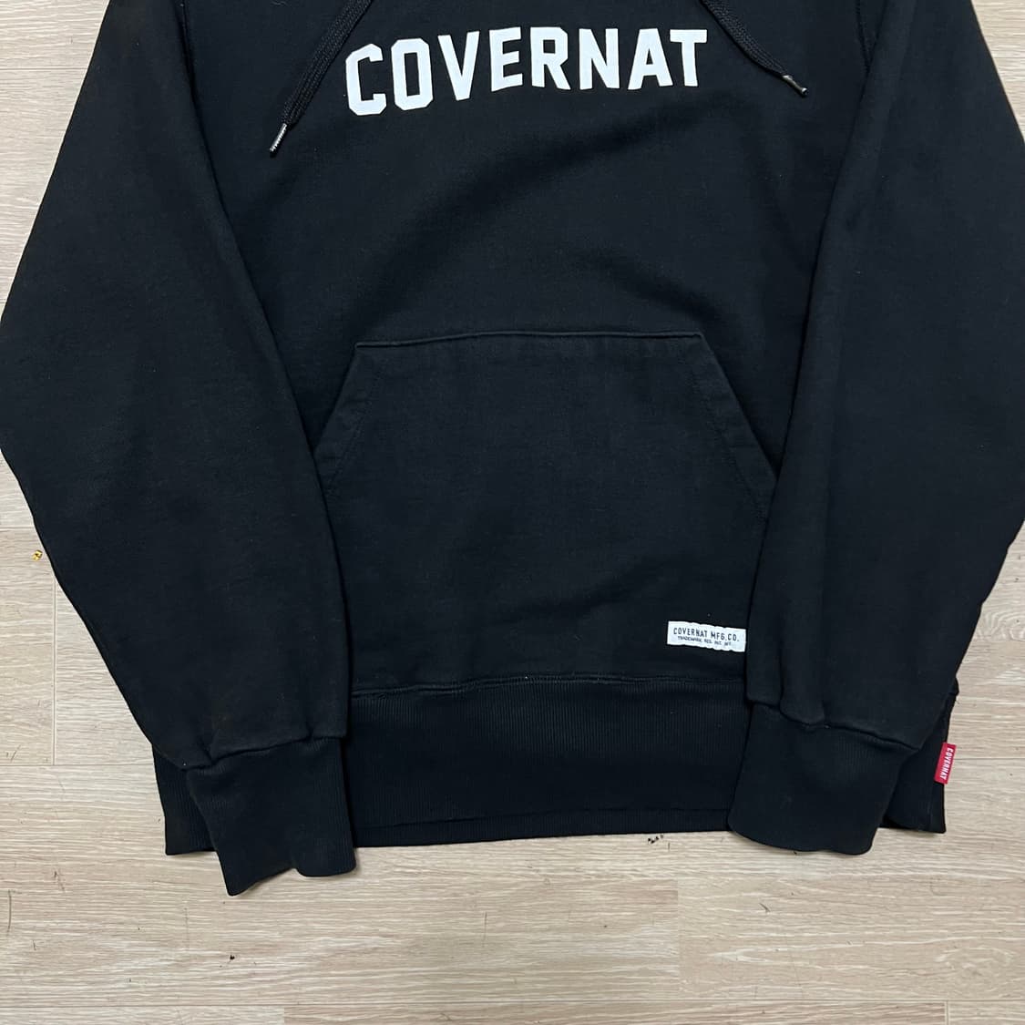 커버낫 남여공용 빅로고 와펜 후드티 [블랙] M/95 상품이미지3