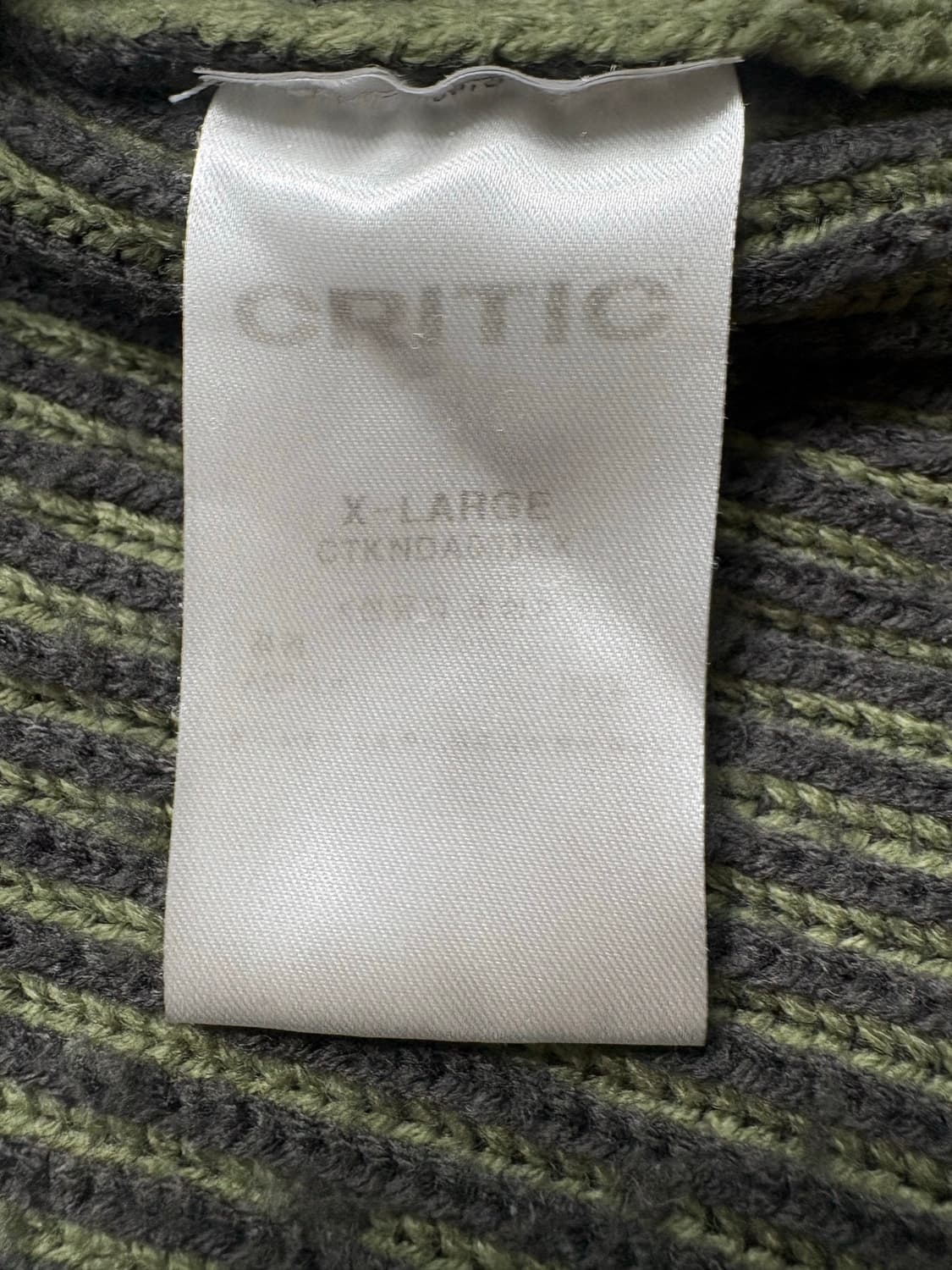 크리틱 니트 카키 상품이미지8