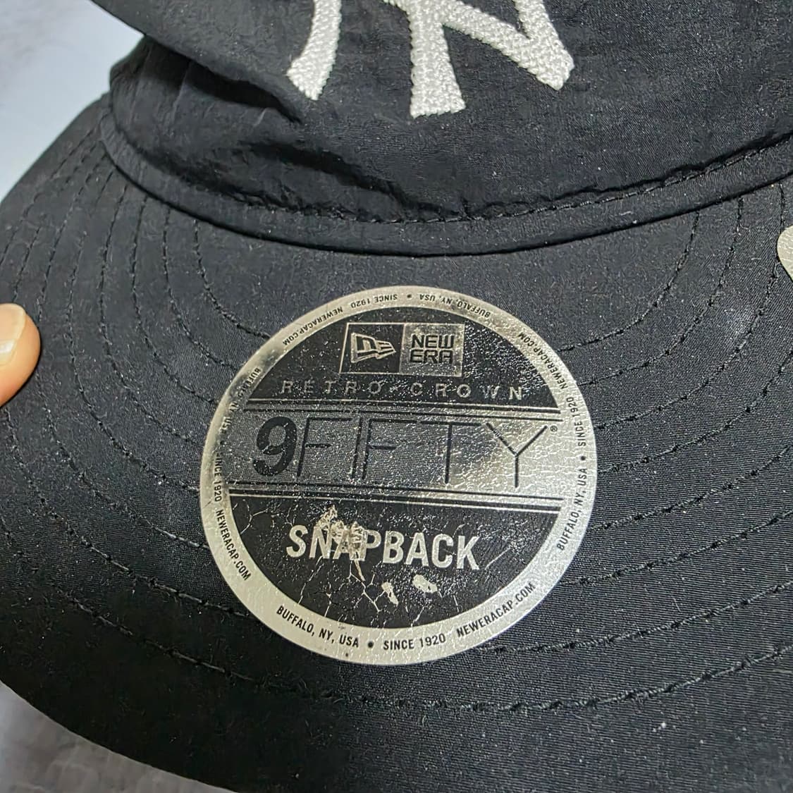 디스이즈네버댓 X 뉴에라 뉴욕양키스 레트로 크라운 캡 블랙 상품이미지9