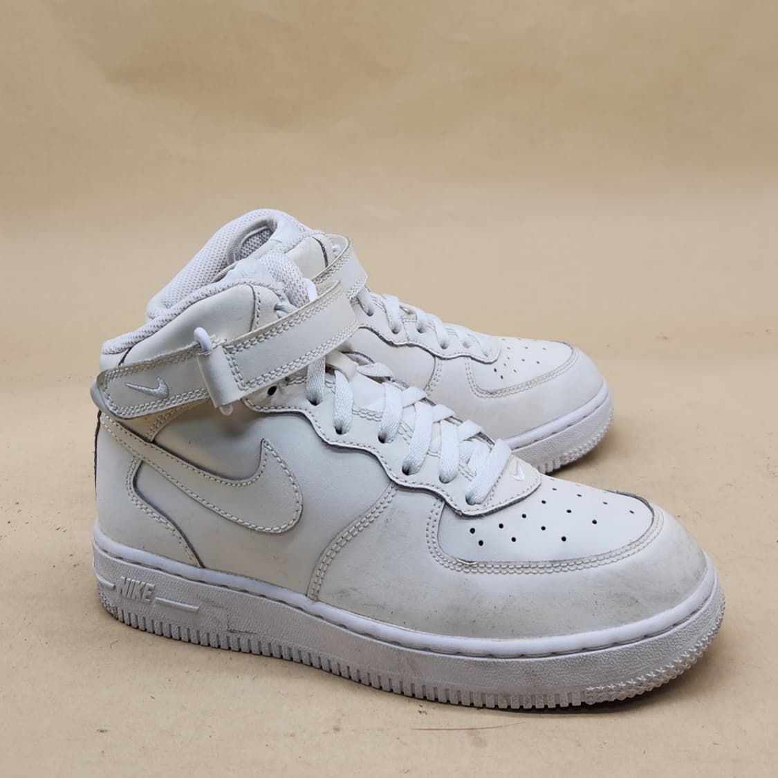 나이키 에어포스1 미드 운동화 220 상품이미지1