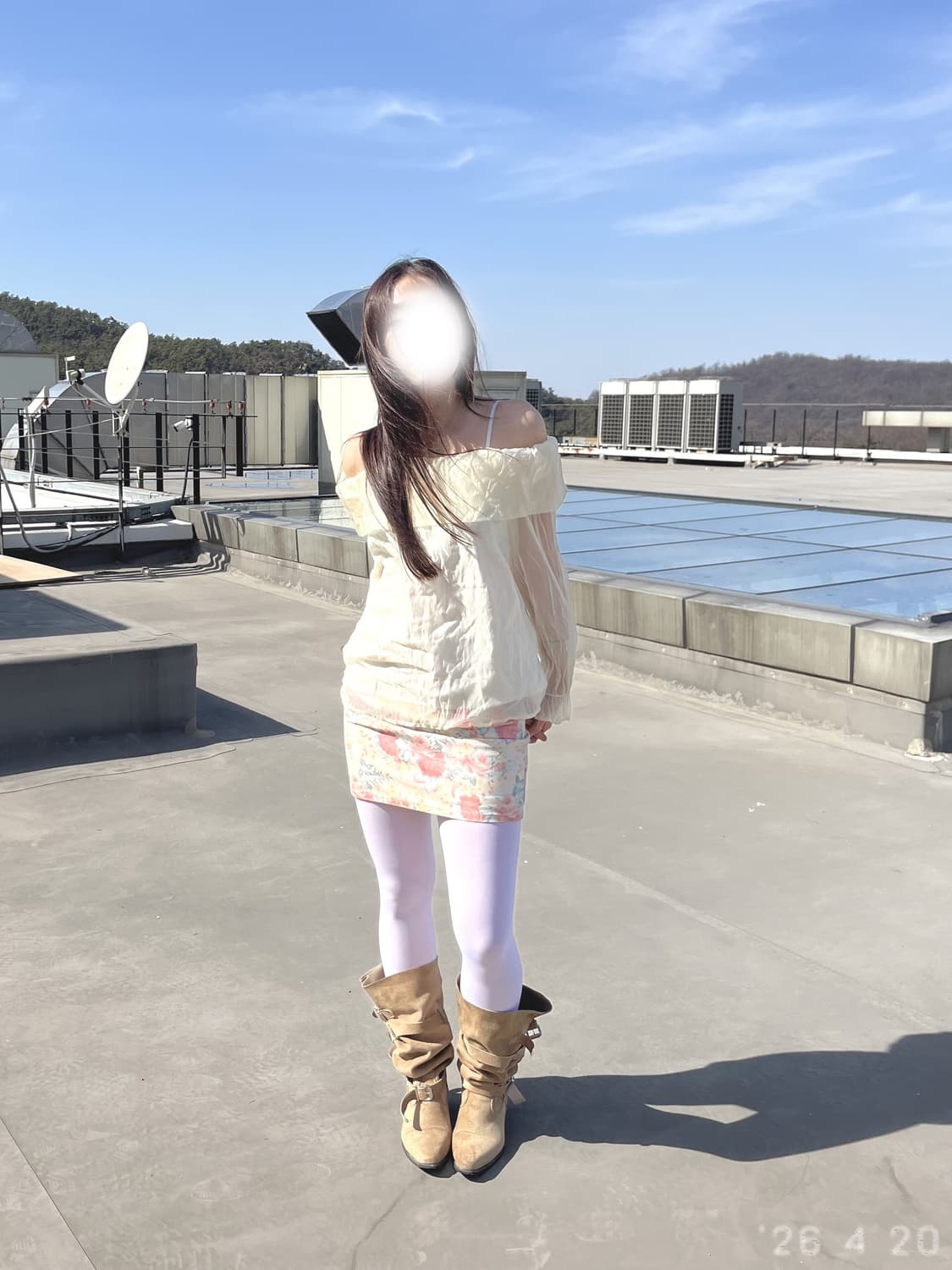 Off-Shoulder Sheer Blouse 오프숄더 쉬어 블라우스 상품이미지3