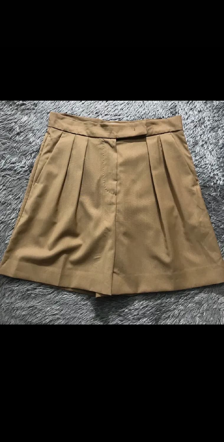 [[여성 40(29), A급]# 막스마라(MaxMara) 숏 팬츠/24년 상품이미지2