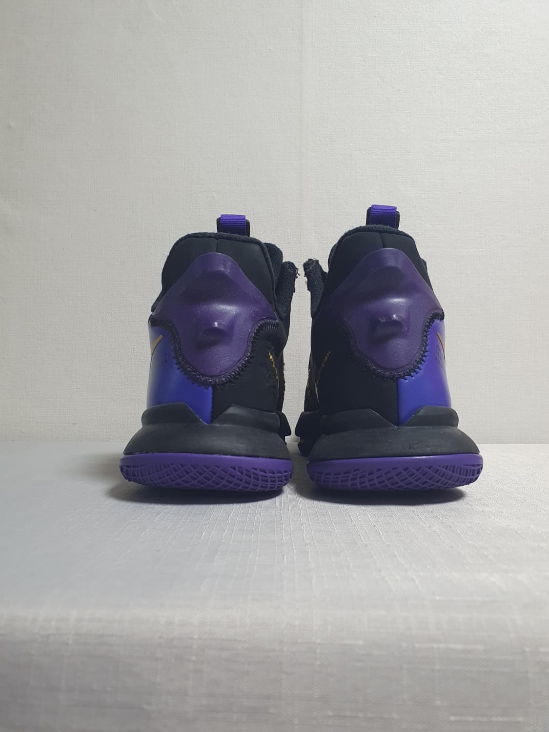 무료배송 265mm 나이키 르브론 위트니스5 피어스퍼플 농구화 상품이미지8