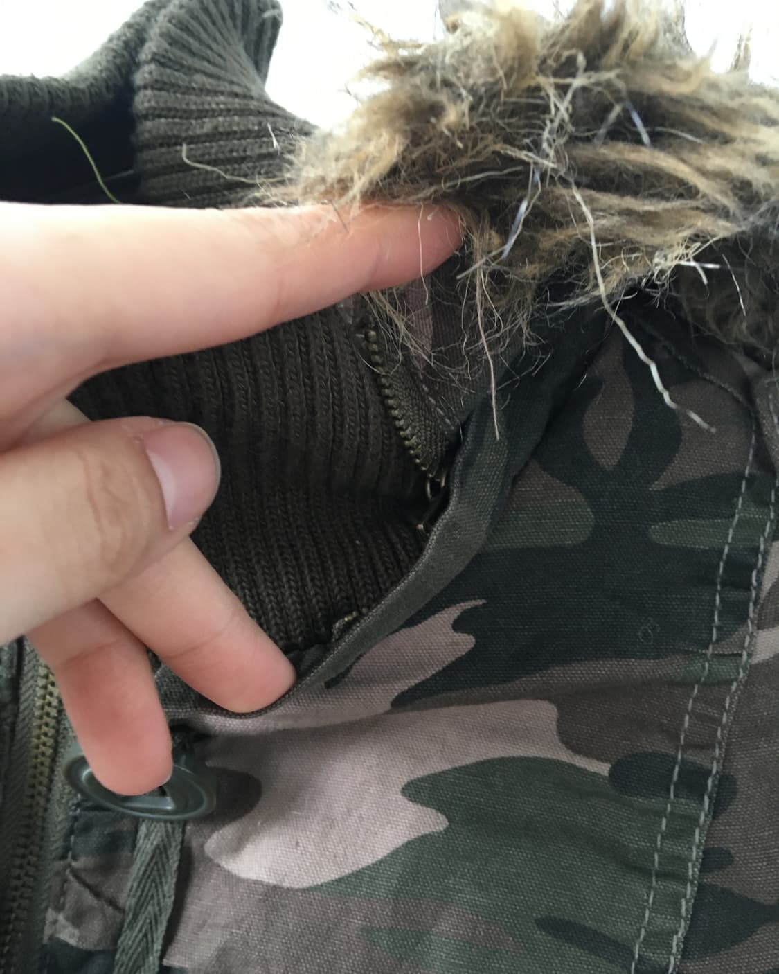 Belted fake fur trimming denim jacket 상품이미지6