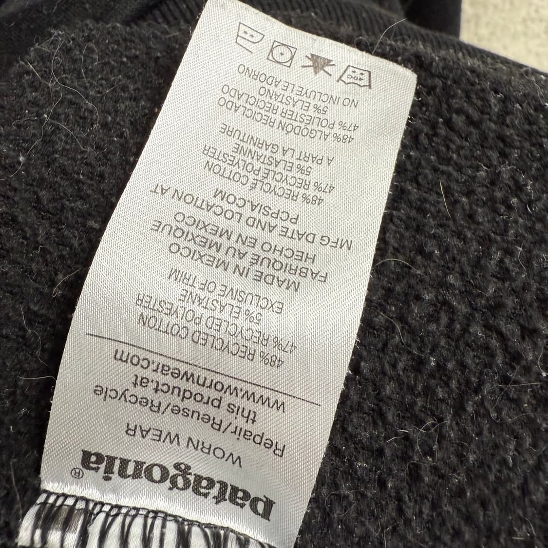 [S] 파타고니아 블랙 후드티 상품이미지7