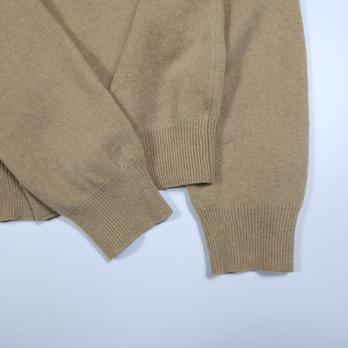 꼼데가르송 베이지 와펜 가디건  상품이미지4
