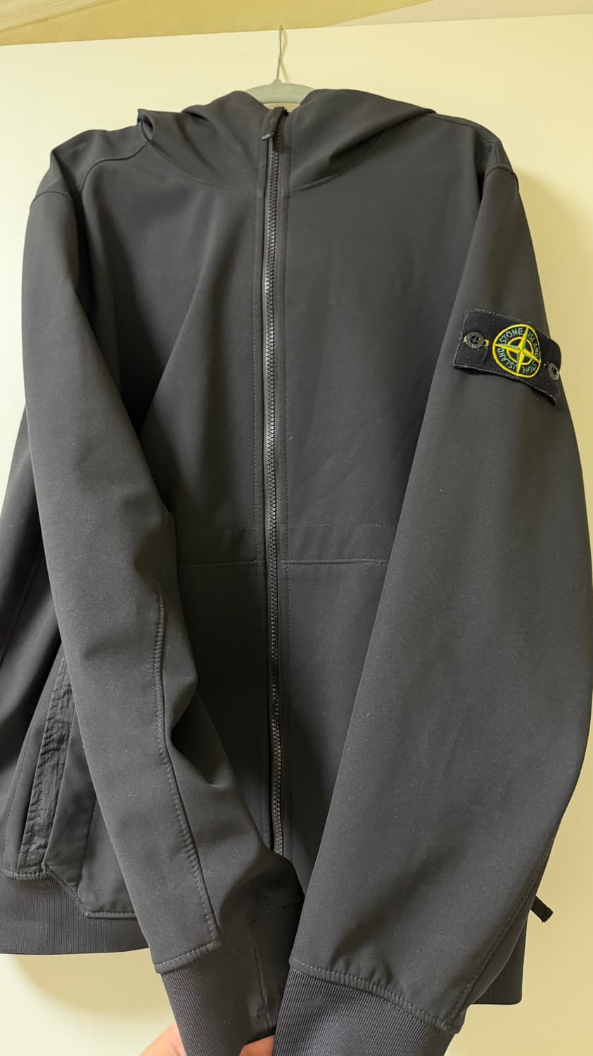 스톤아일랜드 소프트쉘 블랙 XL 상품이미지5