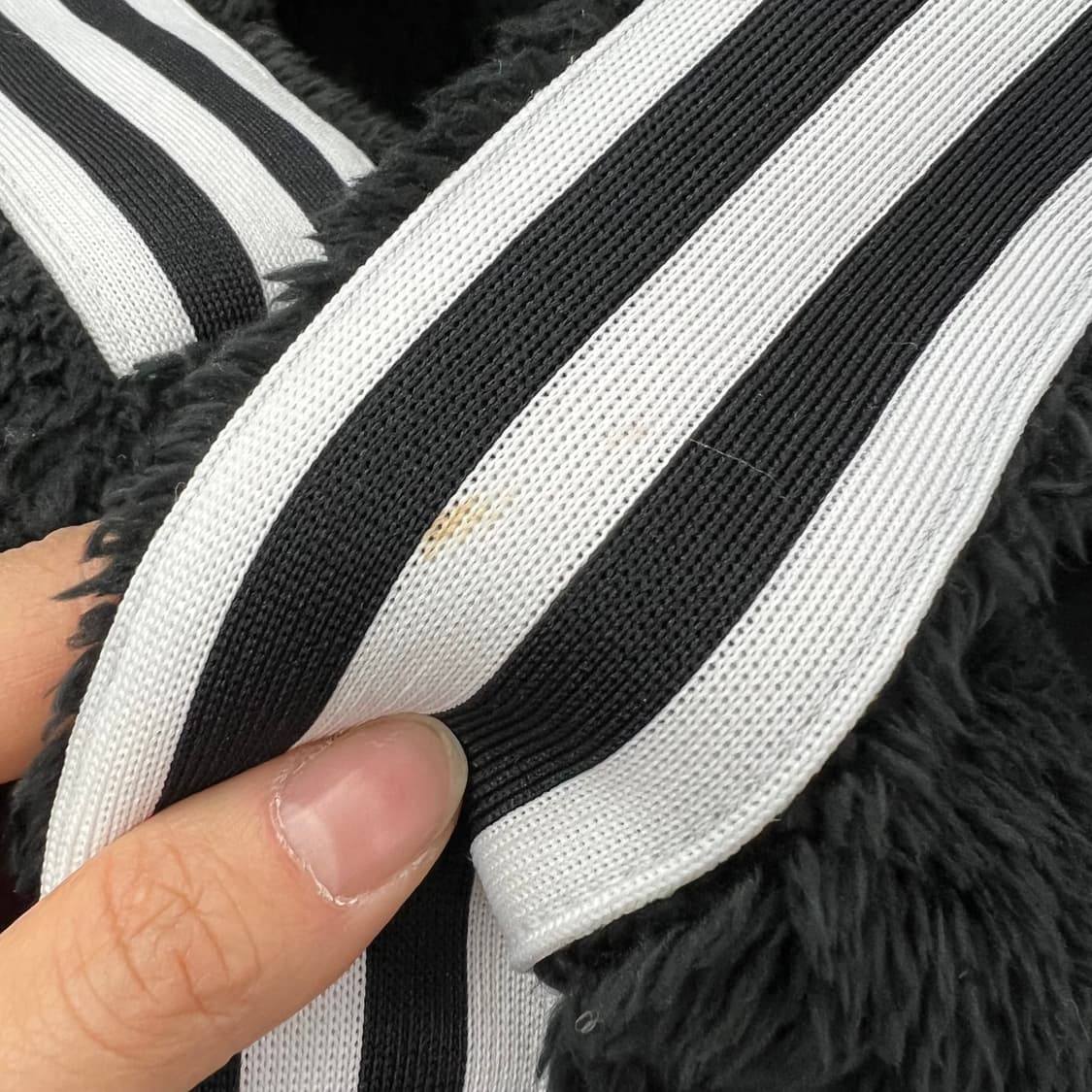 아디다스 블랙 뽀글이 후드집업 상품이미지5