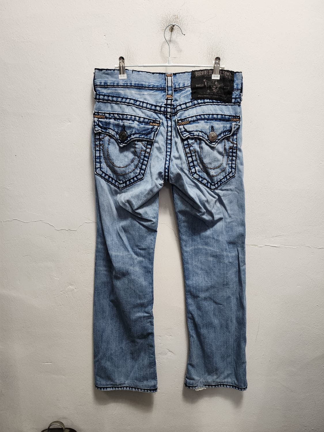 트루릴리젼 USA 워싱 BILLY SUPER T 부츠컷 청바지 상품이미지1