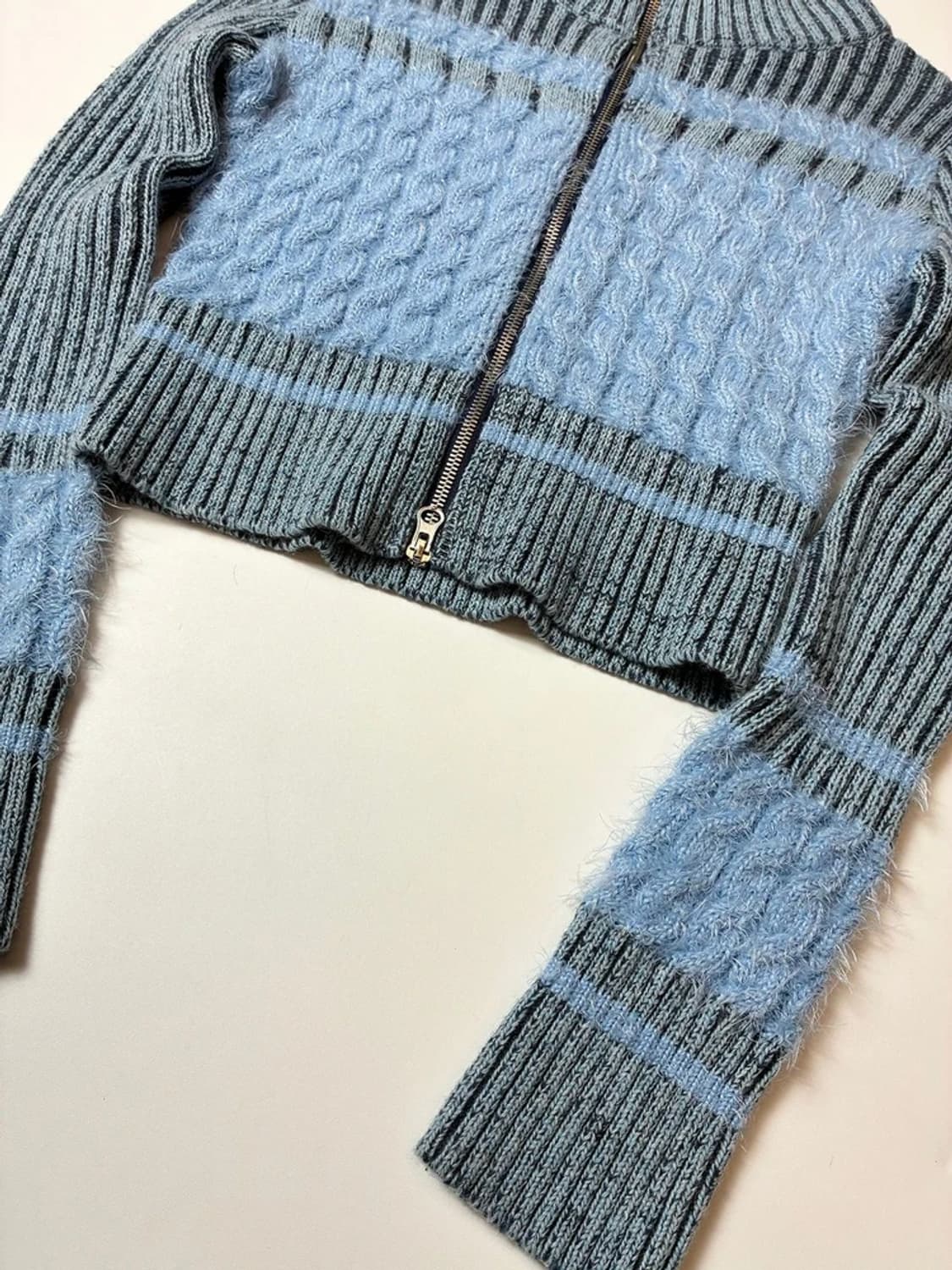 라티젠 LARTIGENT 카리나 니트 집업 PN8716 상품이미지5